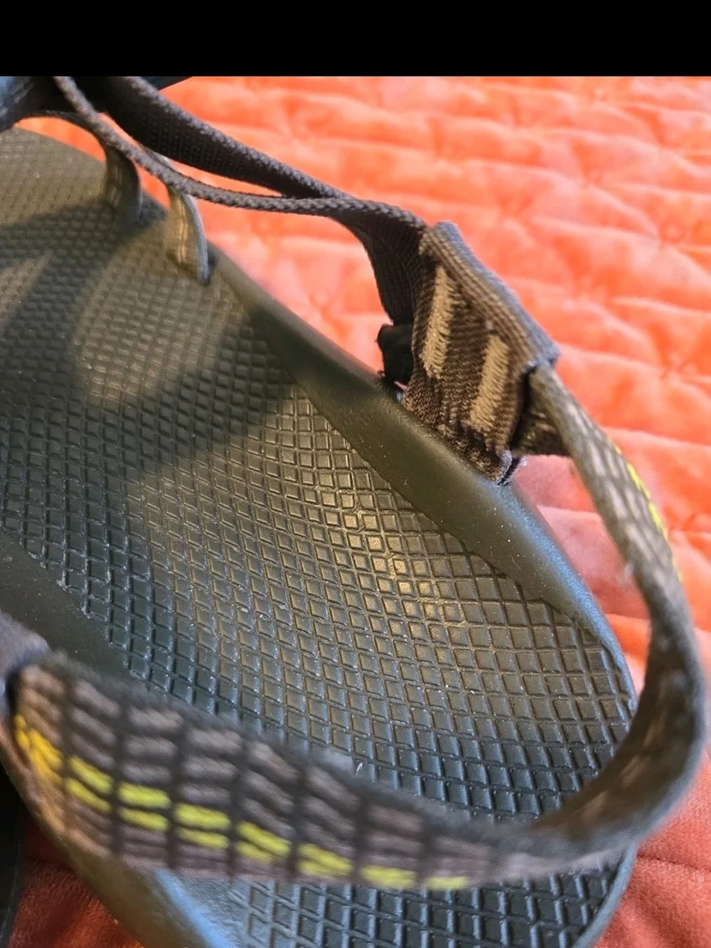 Chaco Z/2 Mens 11 Sandals Yellow Accent Straps Original Great Condition